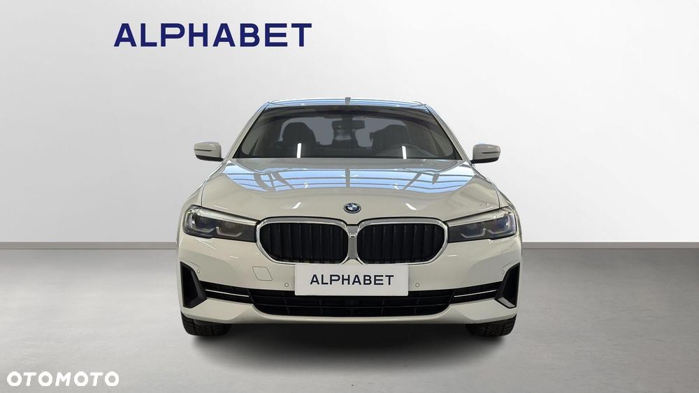 BMW Seria 5 530e xDrive - 9