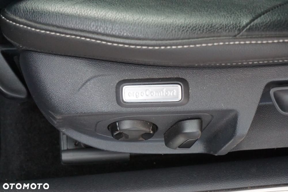 Volkswagen Arteon 2.0 TDI SCR DSG - 20