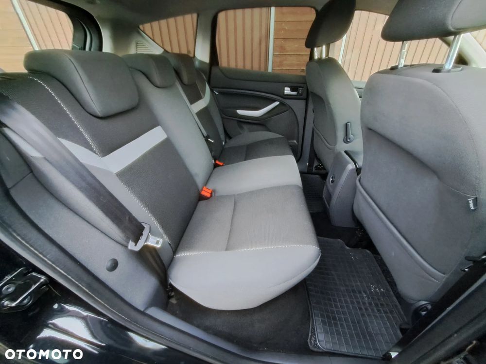 Ford Kuga 2.0 TDCi Titanium - 26