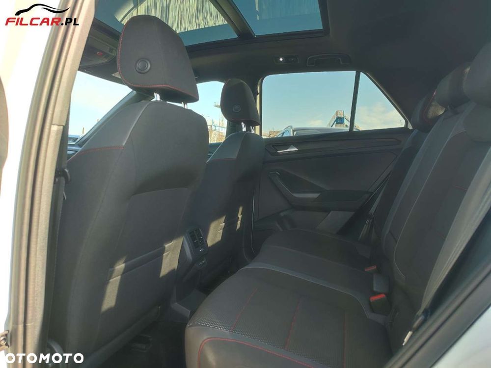 Volkswagen T-Roc - 7