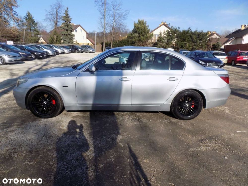 BMW Seria 5 - 16