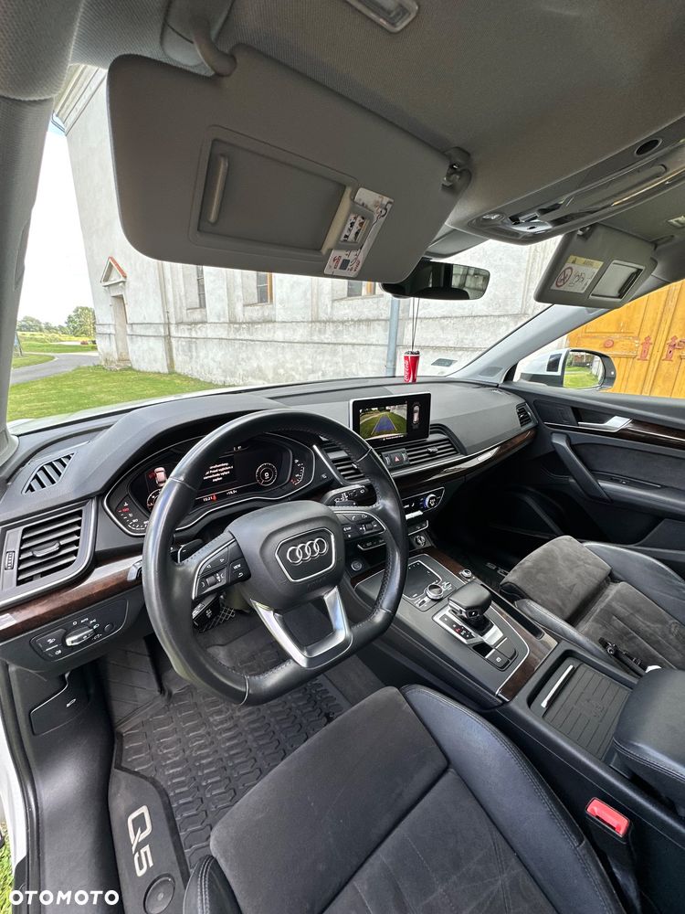 Audi Q5 40 TDI Quattro S tronic design - 19