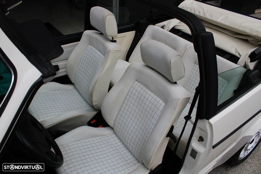 VW Golf Cabriolet 1.6 - 37