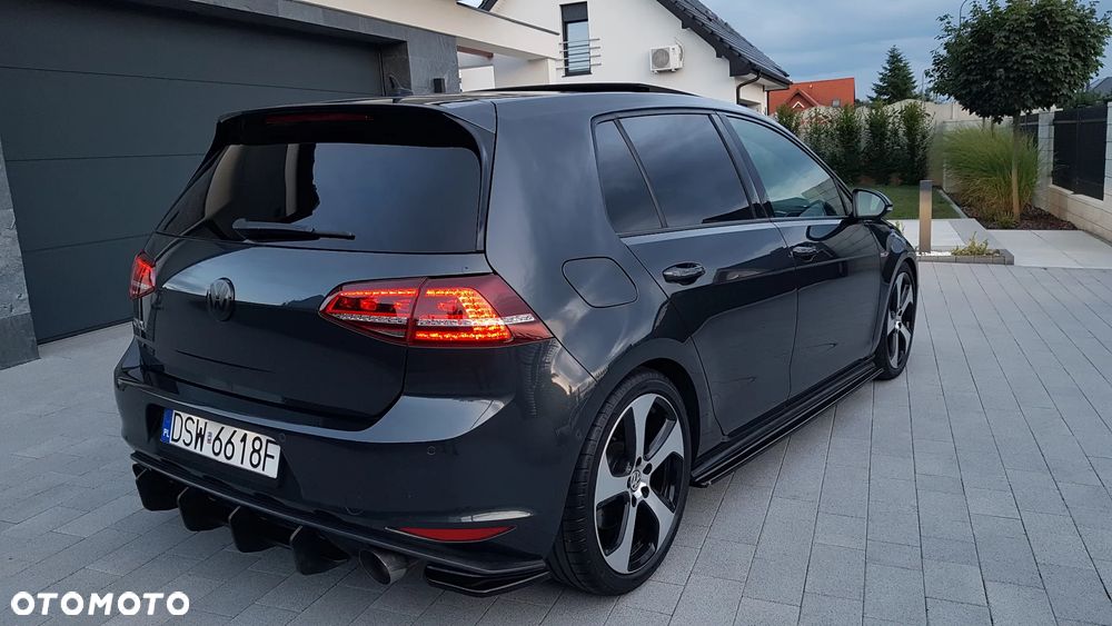 Volkswagen Golf 2.0 TSI BMT GTI Performance DSG - 14