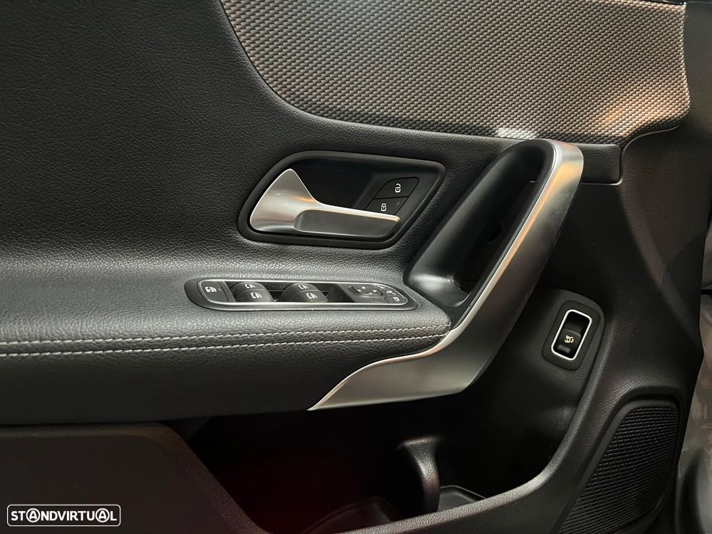 Mercedes-Benz CLA 180 d 8G-DCT Progressive - 29