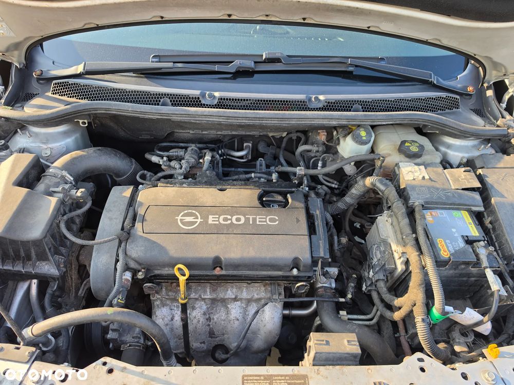 Opel Astra 1.6 Essentia - 19