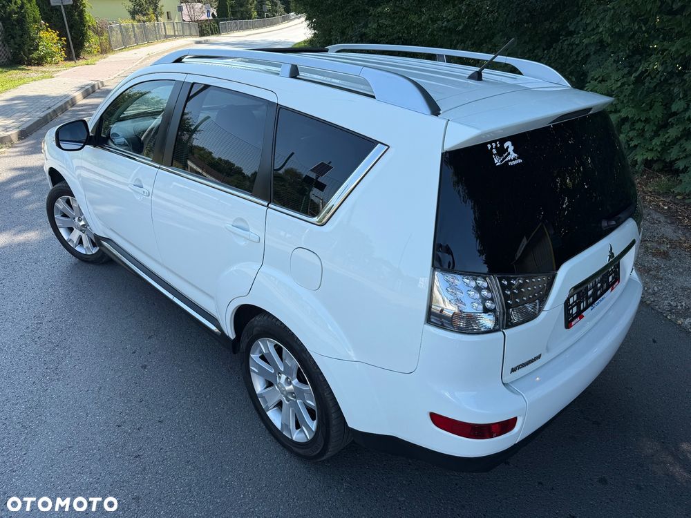 Mitsubishi Outlander 2.4 4WD Invite - 12