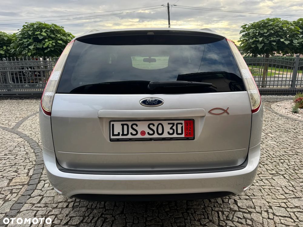 Ford Focus 1.6 Sport - 6