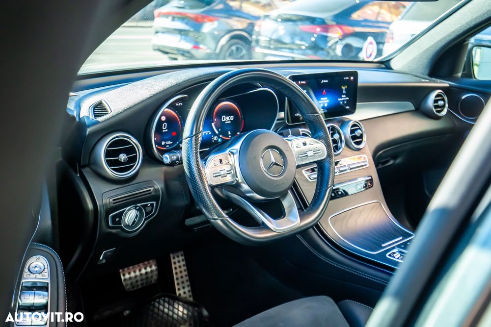 Mercedes-Benz GLC Coupe 300 d 4Matic 9G-TRONIC AMG Line Plus - 11