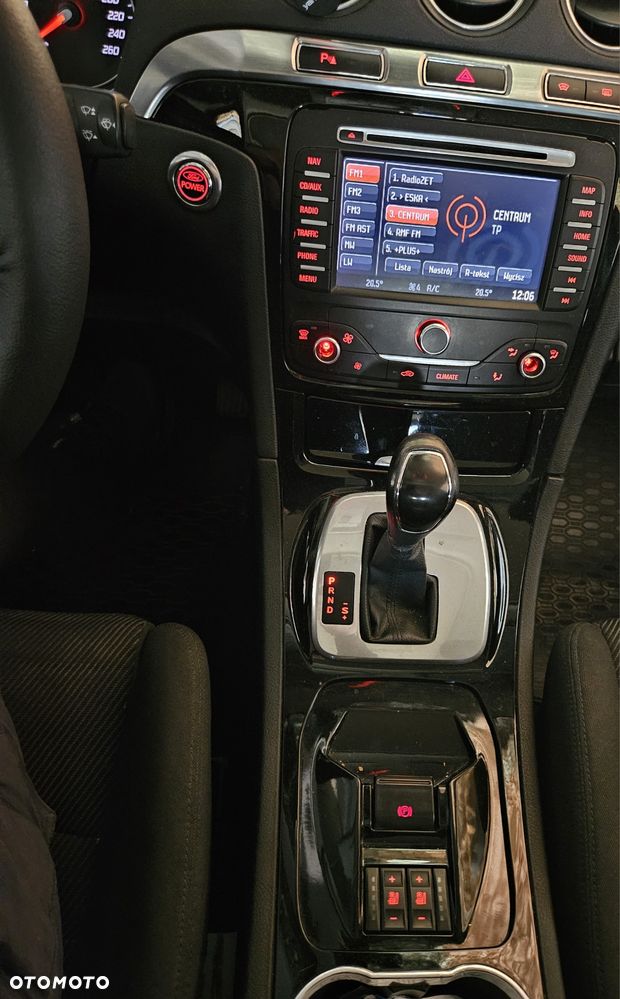 Ford S-Max - 7
