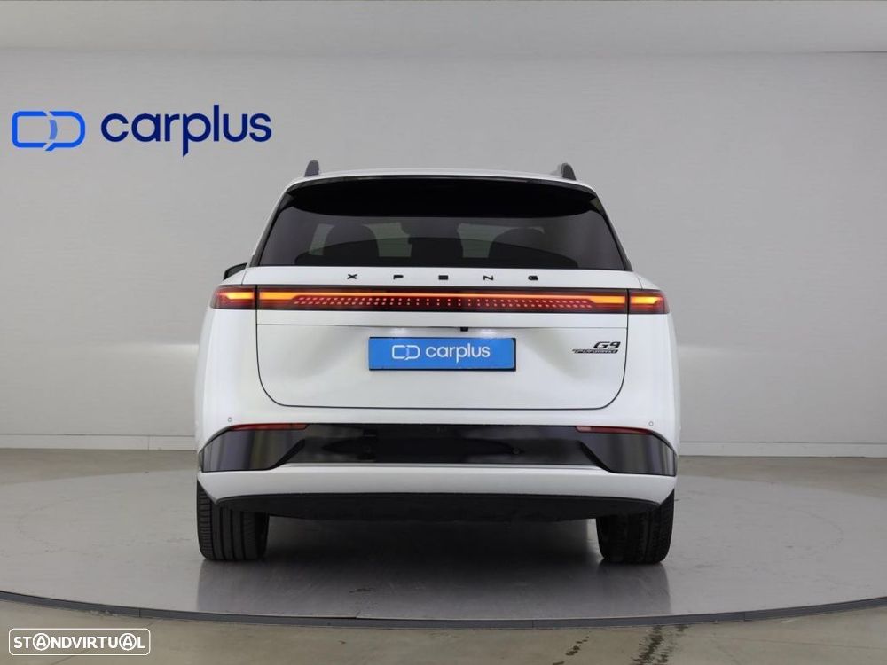 Xpeng G9 93.1 kWh AWD Performance - 6