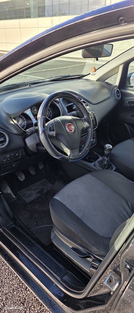 Fiat Grande Punto - 8
