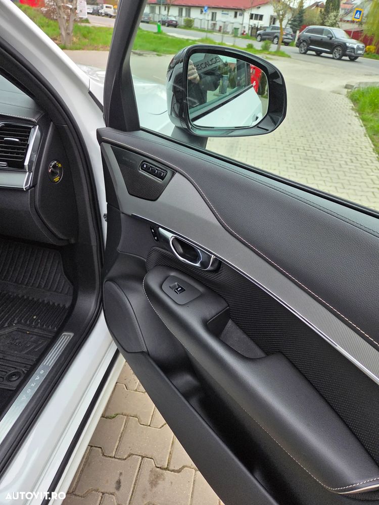 Volvo XC 90 B5 MHEV AWD 5 locuri R-Design - 16