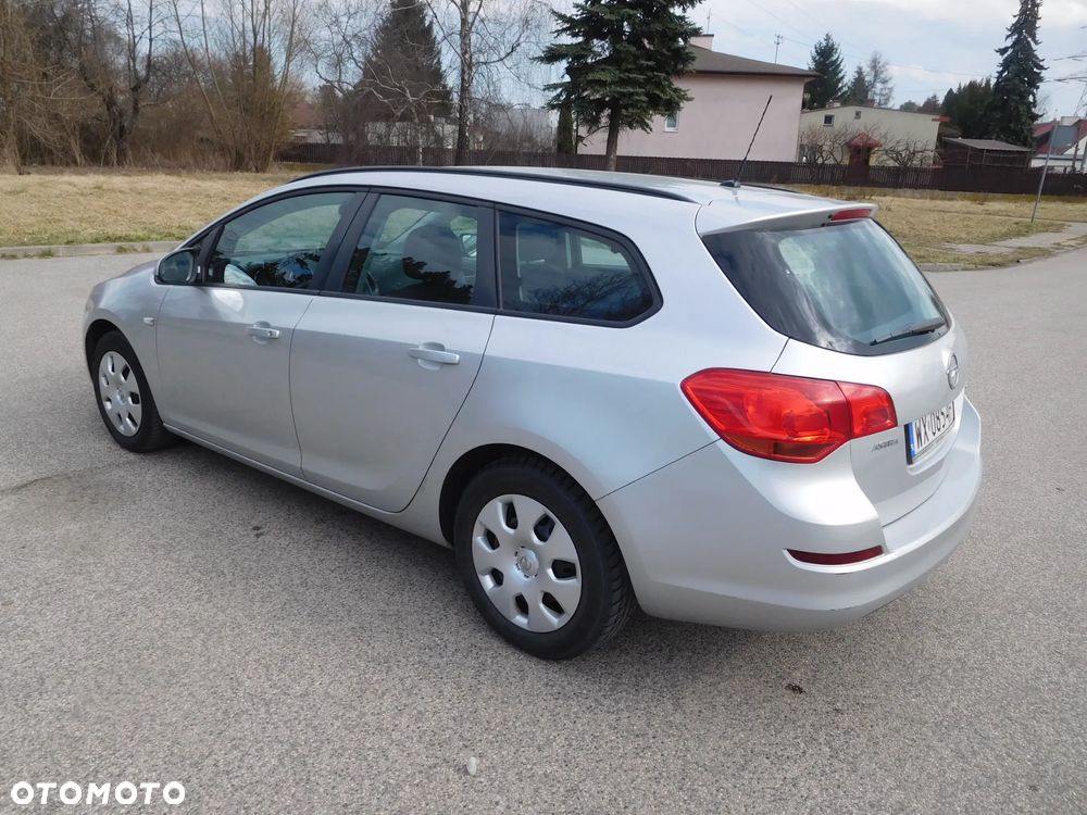 Opel Astra 1.3 CDTI DPF ecoFLEX Selection - 4