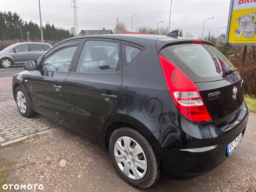 Hyundai i30 1.4 Blue Classic - 4