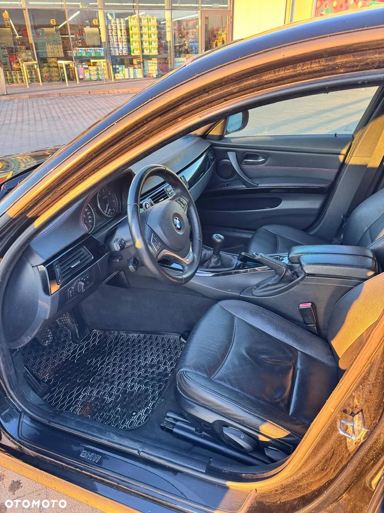 BMW Seria 3 320d - 18