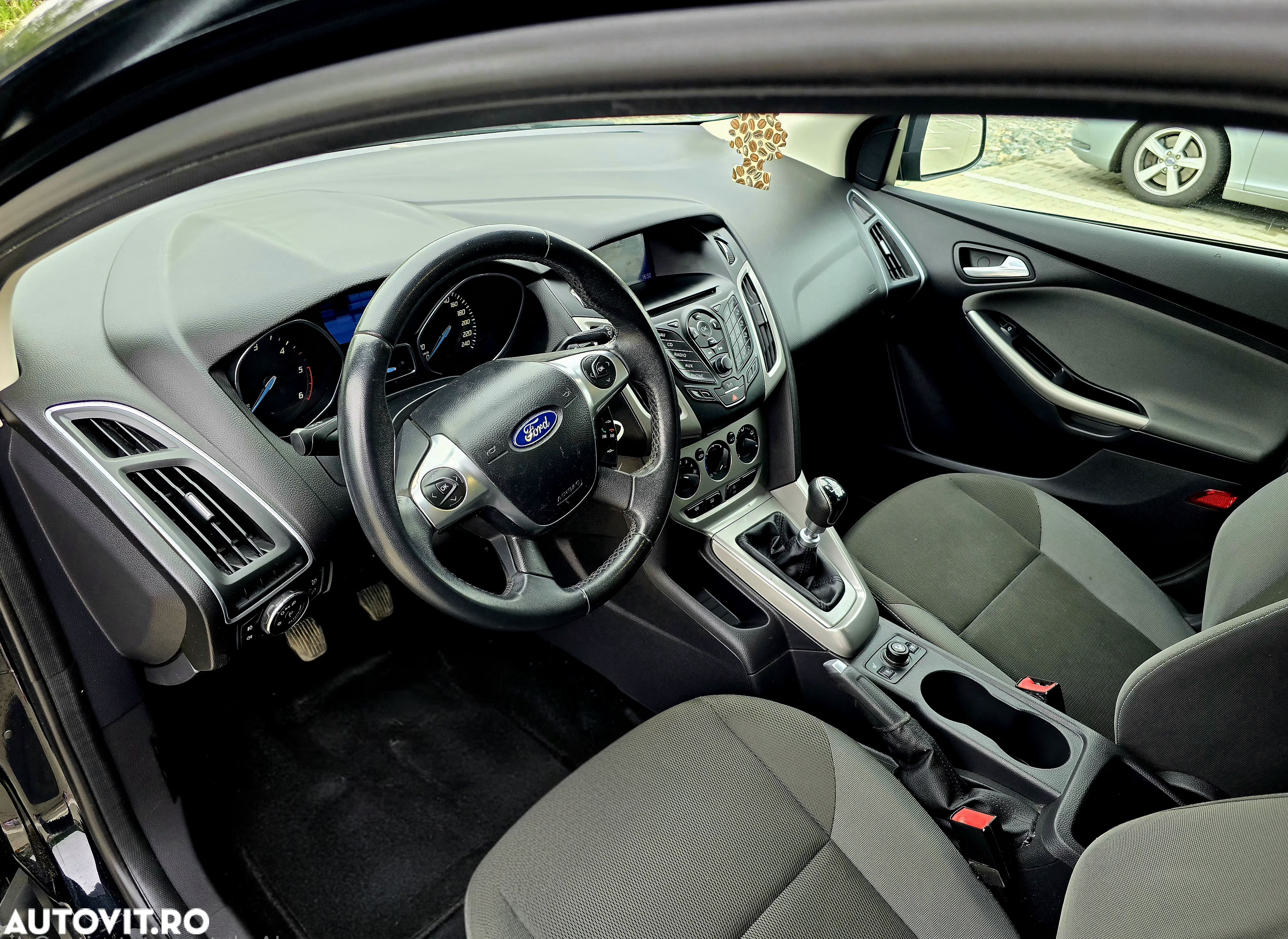 Ford Focus - 15