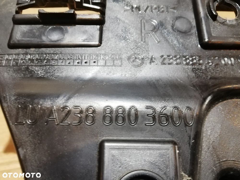 ŚLIZG ZDERZAKA TYLNY PRAWY LEWY MERCEDES W213 W238 A2388854200 - 4