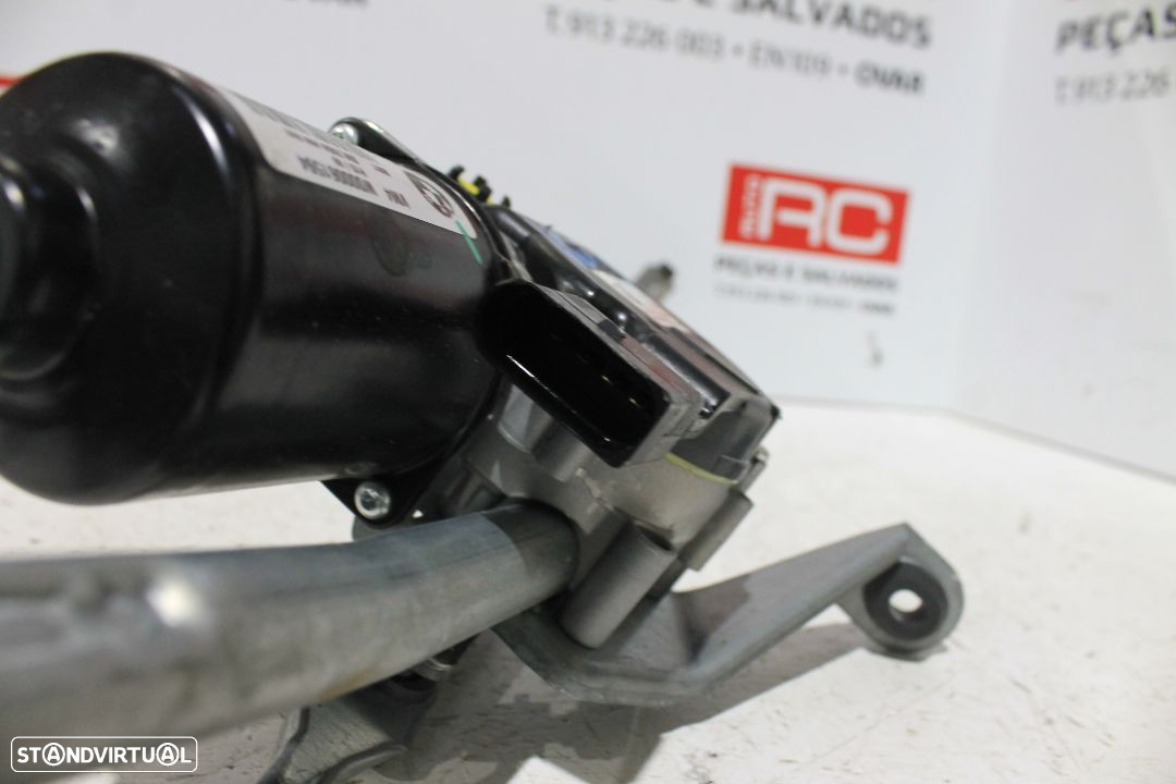 Limpa Para Brisas BMW Serie 8 E31 - 2