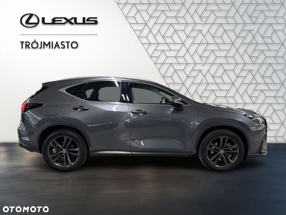 Lexus NX - 7