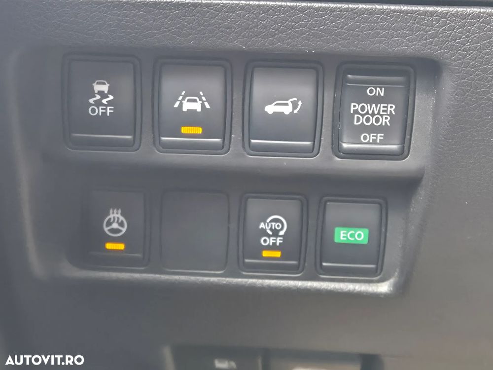 Nissan X-Trail 2.0D XTRONIC Start/Stop 4x4-i Tekna - 26