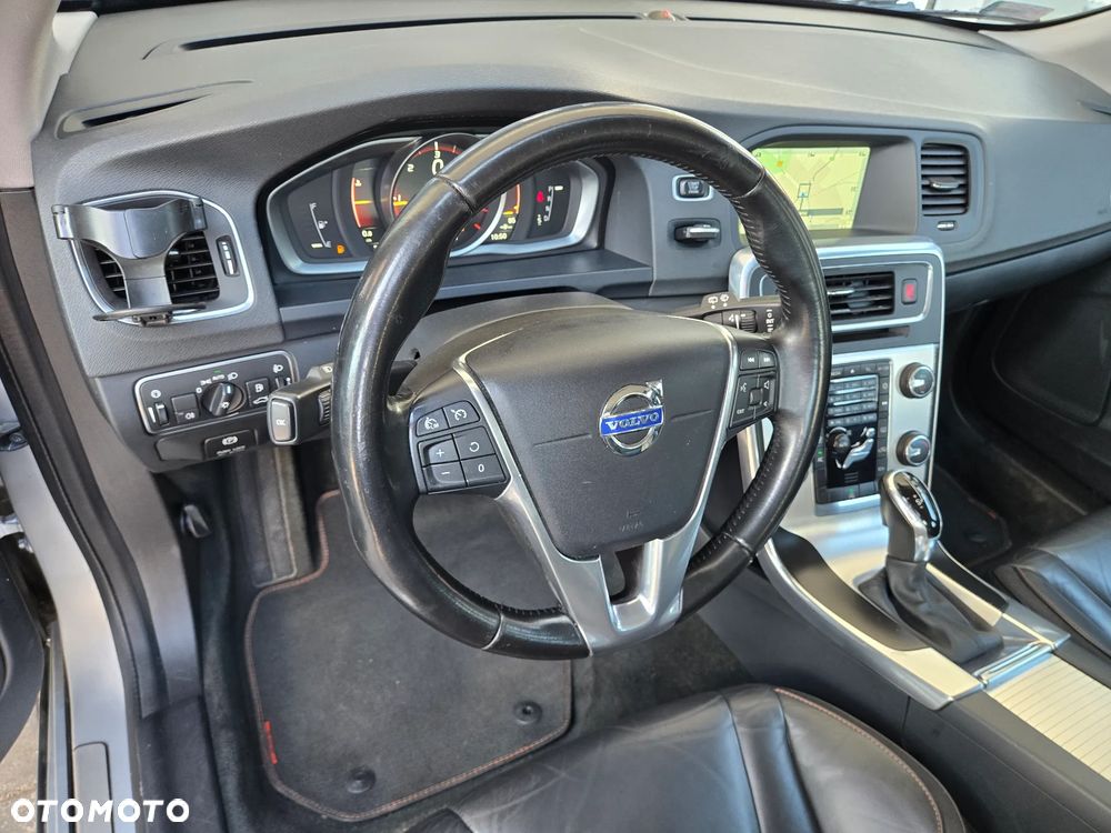 Volvo V60 D3 Geartronic Linje Business - 11