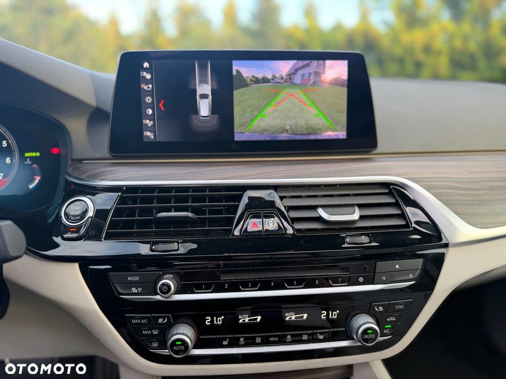 BMW Seria 5 530i xDrive GPF M Sport sport - 16