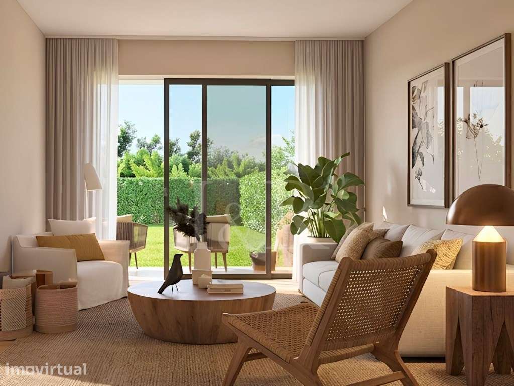 Moradia geminada T3 com jardim na Herdade Monteverde, Seixal. - Grande imagem: 4/34