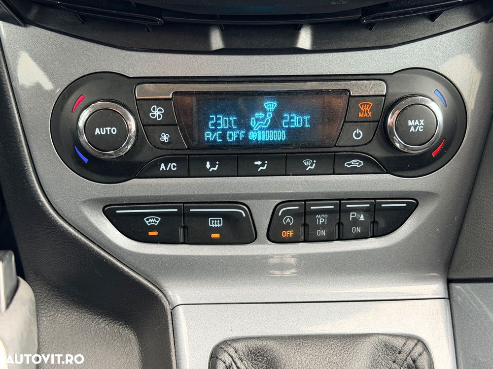 Ford Focus Turnier 1.6 TDCi DPF Start-Stopp-System Champions Edition - 24