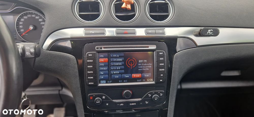Ford S-Max 2.0 TDCi DPF Titanium X - 26