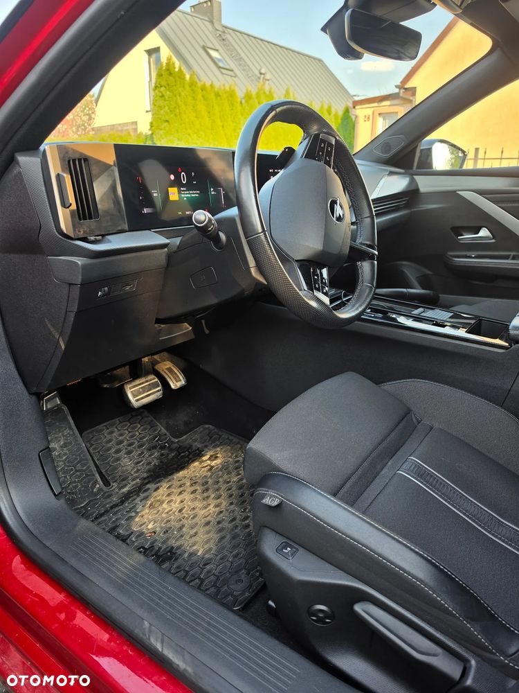 Opel Astra 1.2 T GS S&S - 14