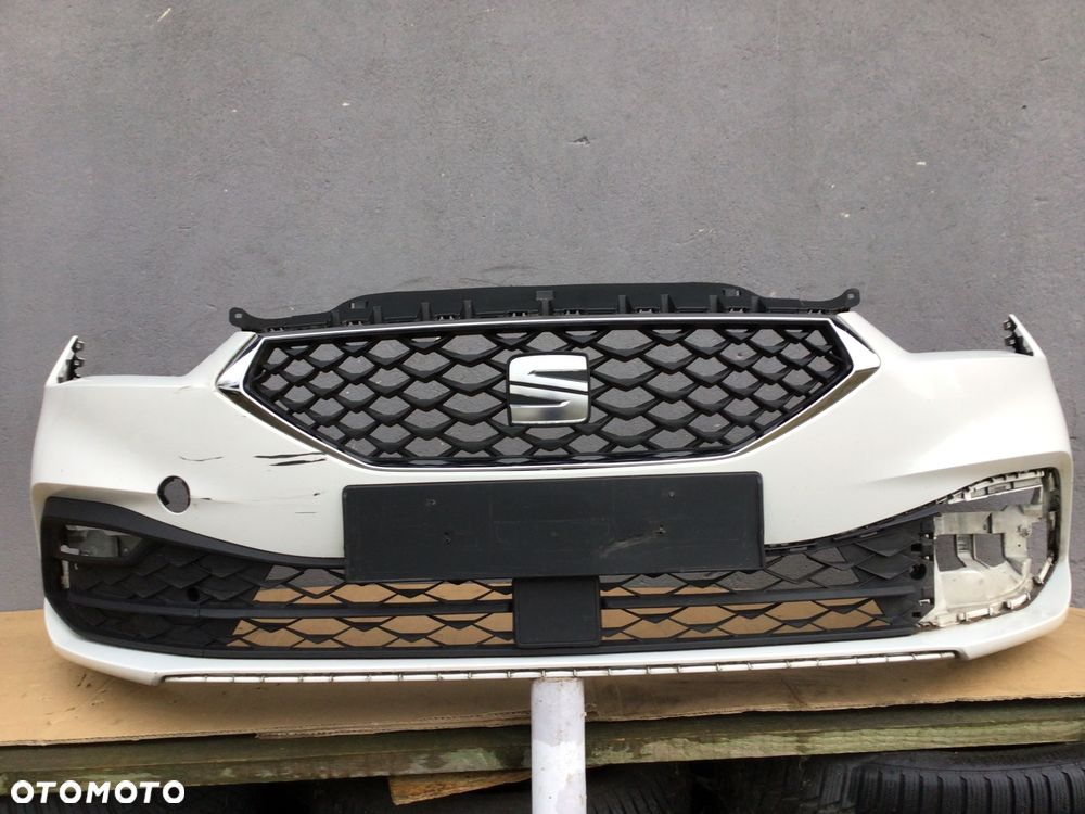 Zderzak przedni Seat Leon lV 4