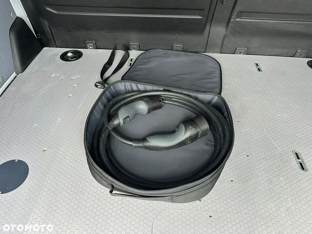 Mercedes-Benz Citan - 12
