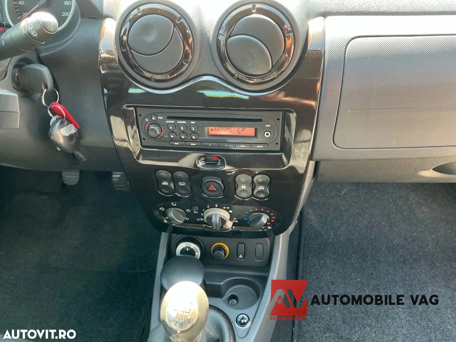 Dacia Duster 1.5 dCi 4x4 Laureate - 10