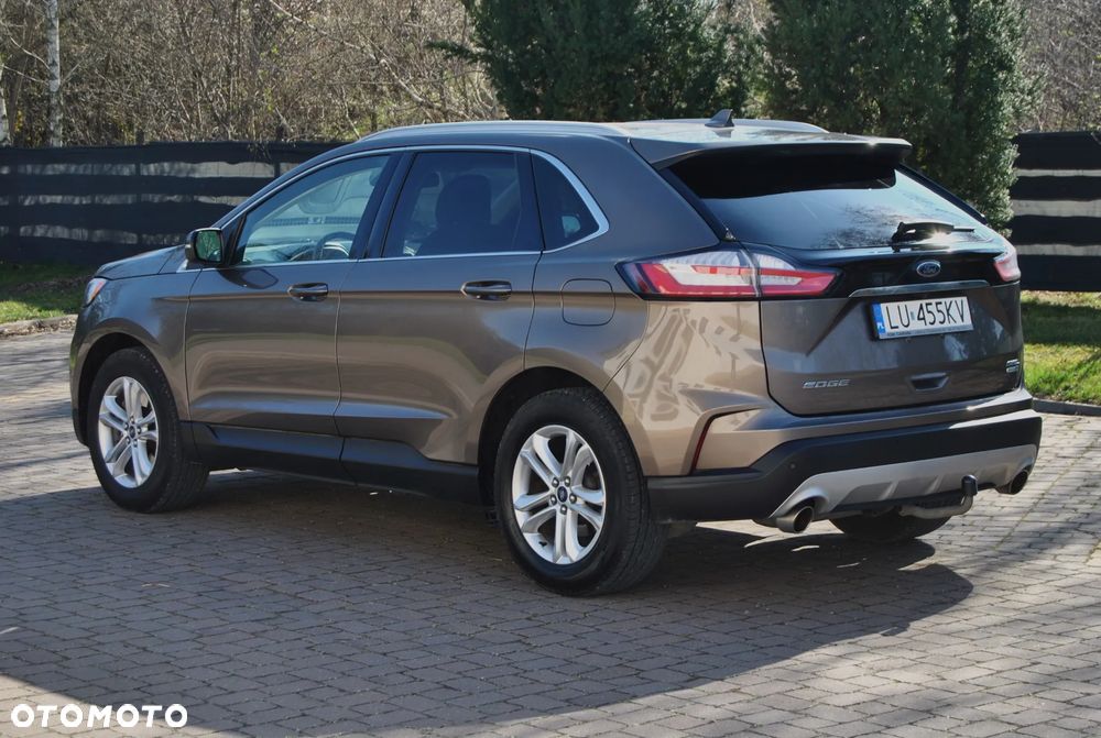 Ford Edge - 4