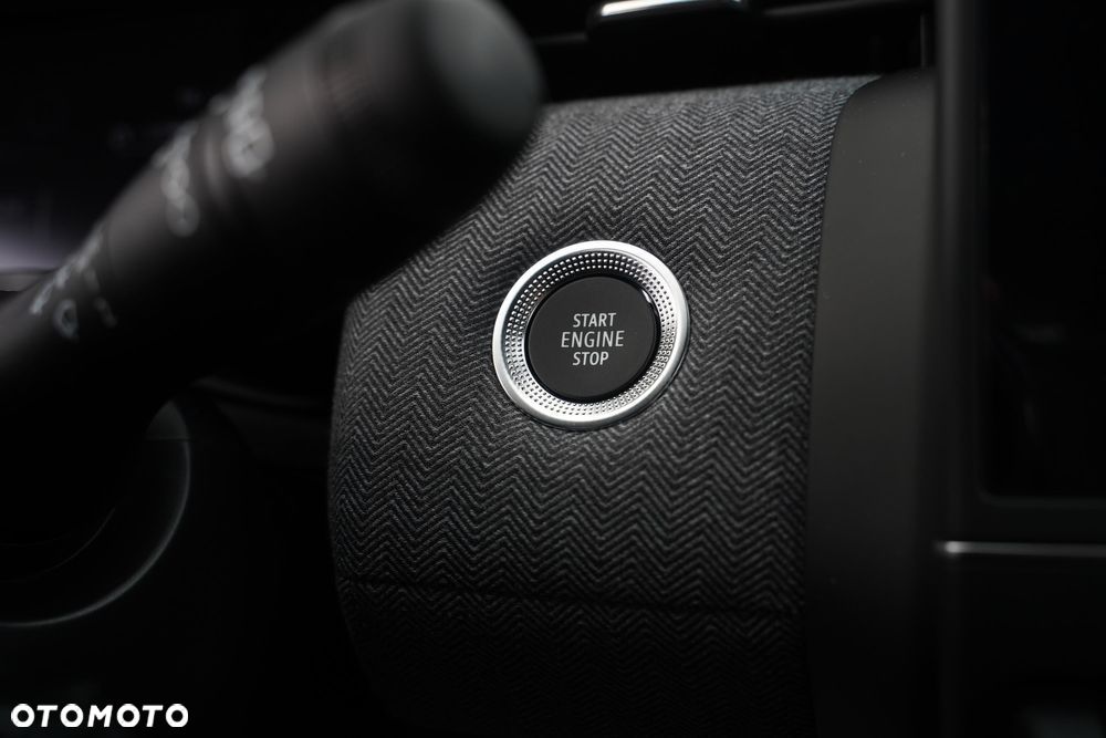 Renault Clio 1.0 TCe Techno Xtronic - 17