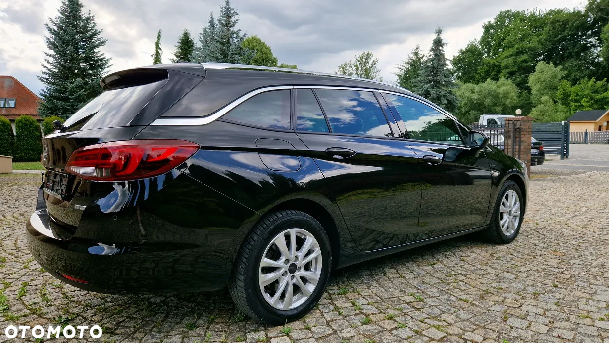 Opel Astra V 1.6 CDTI Dynamic S&S - 8