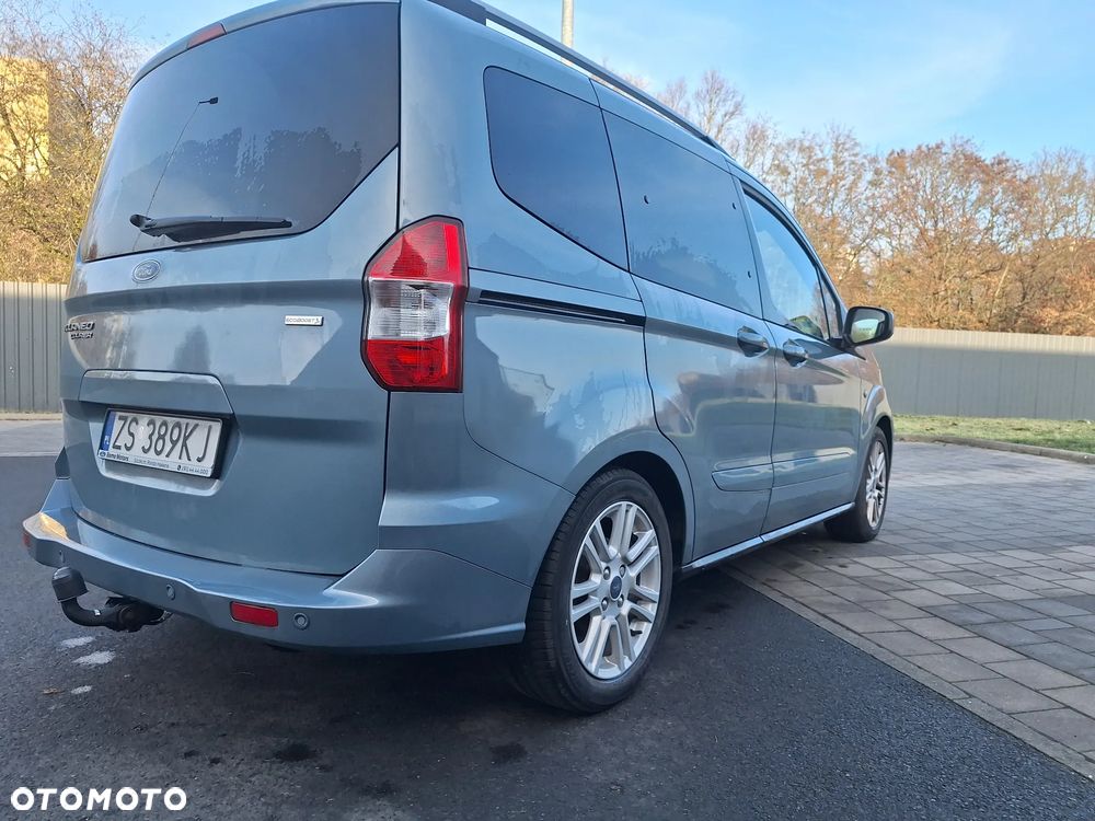Ford Tourneo Courier 1.0 EcoBoost Trend - 17