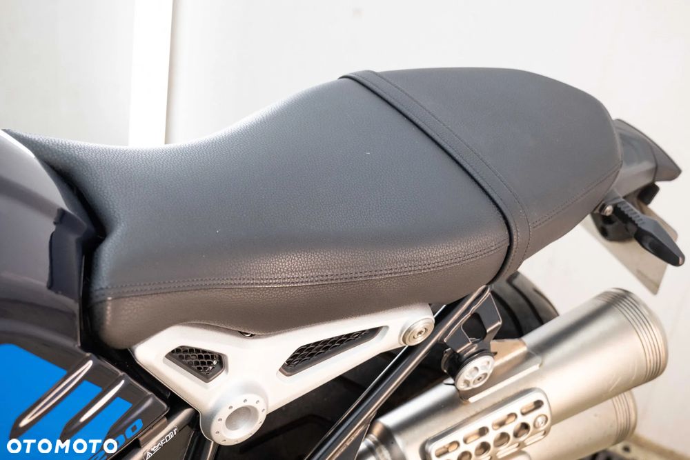 BMW R - 19