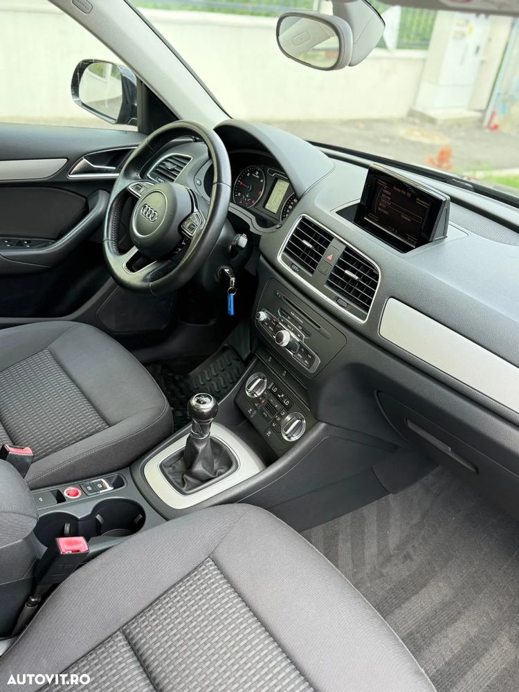 Audi Q3 - 11
