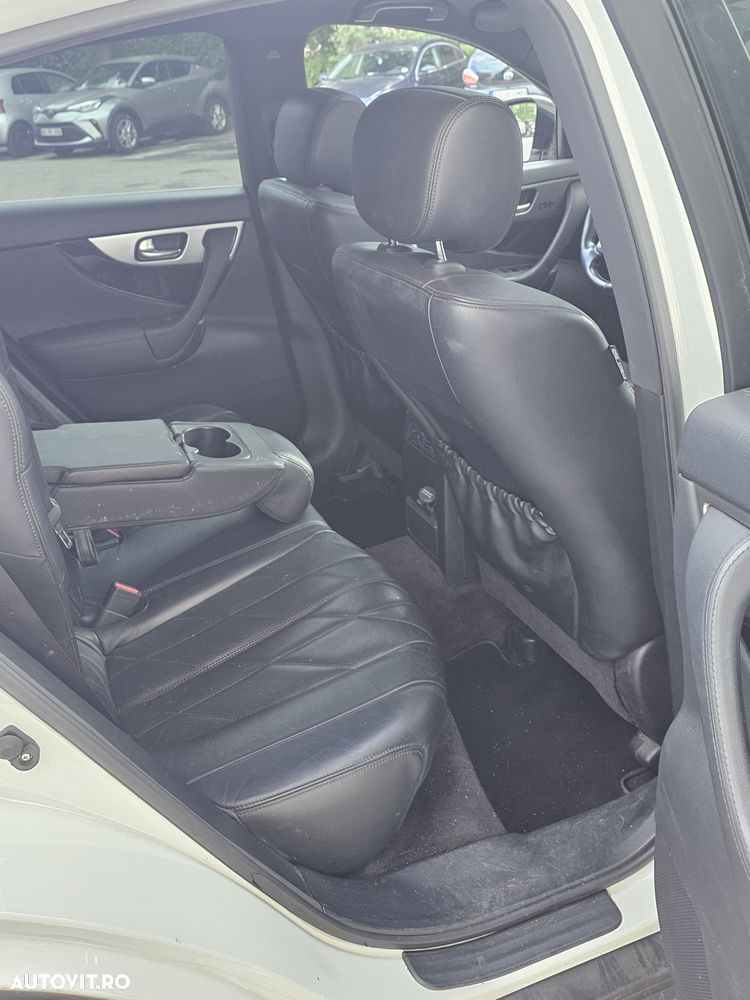 Infiniti QX70 3.0d AWD Aut. GT Premium - 14