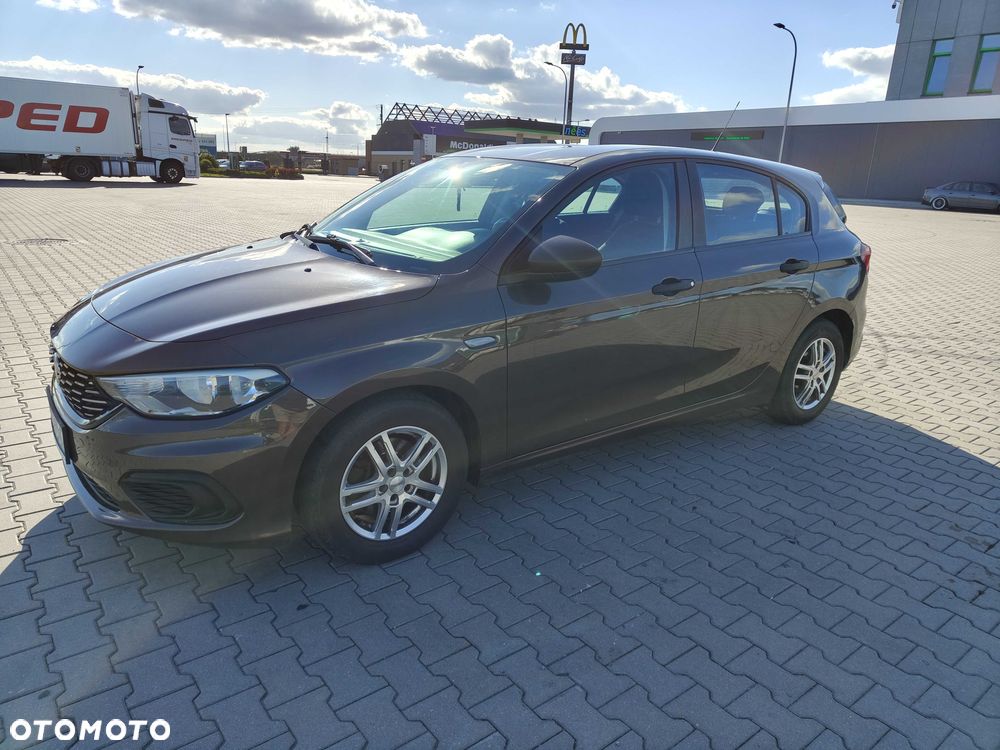 Fiat Tipo - 1