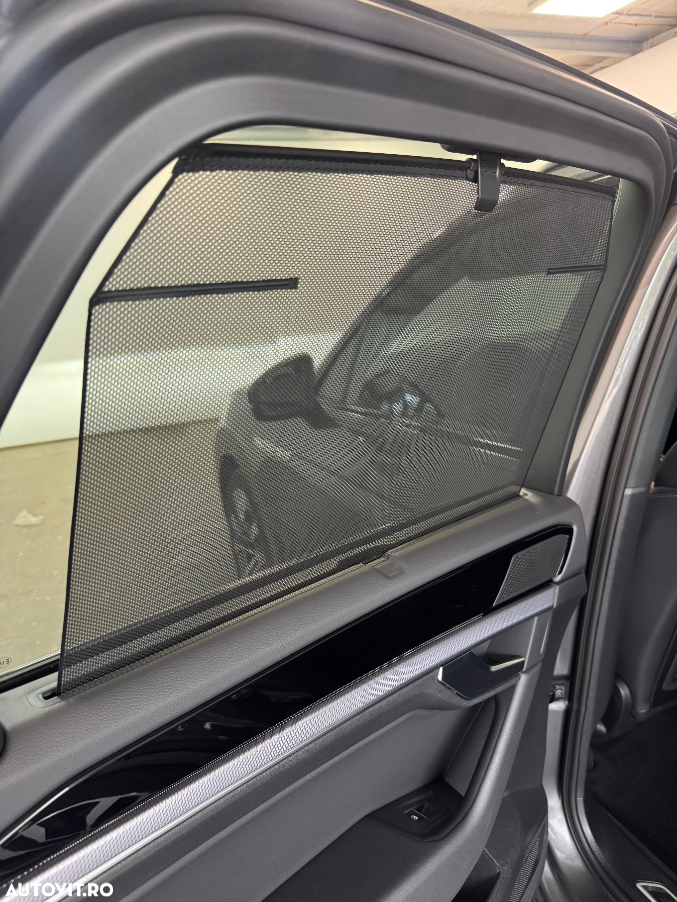 Volkswagen Touareg 3.0 V6 TDI 4Motion DPF Automatik R-Line - 4