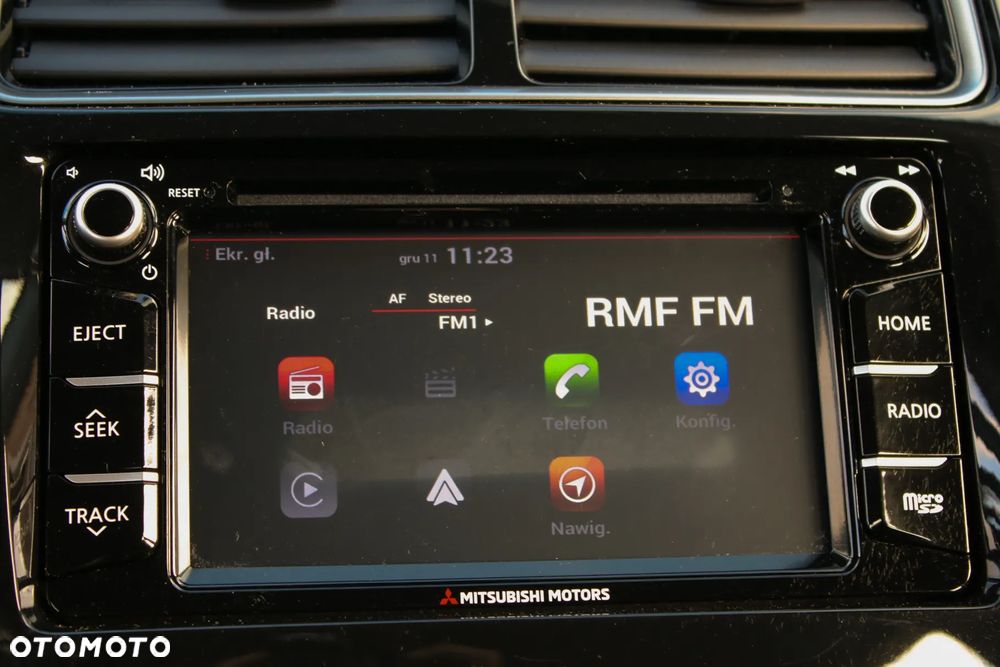 Mitsubishi ASX 2.0 2WD Intro Edition+ - 32