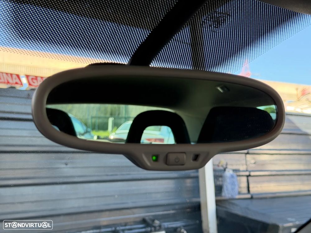 VW Scirocco 2.0 TDI Sport - 38