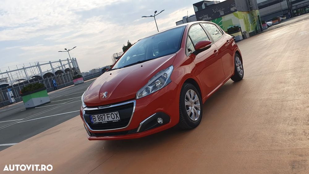 Peugeot 208 1.2 L PureTech Allure - 12