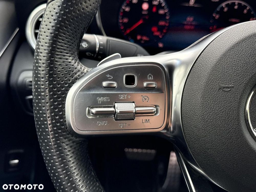 Mercedes-Benz GLC - 14