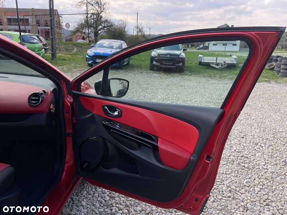 Renault Clio TCe 90 Limited - 16