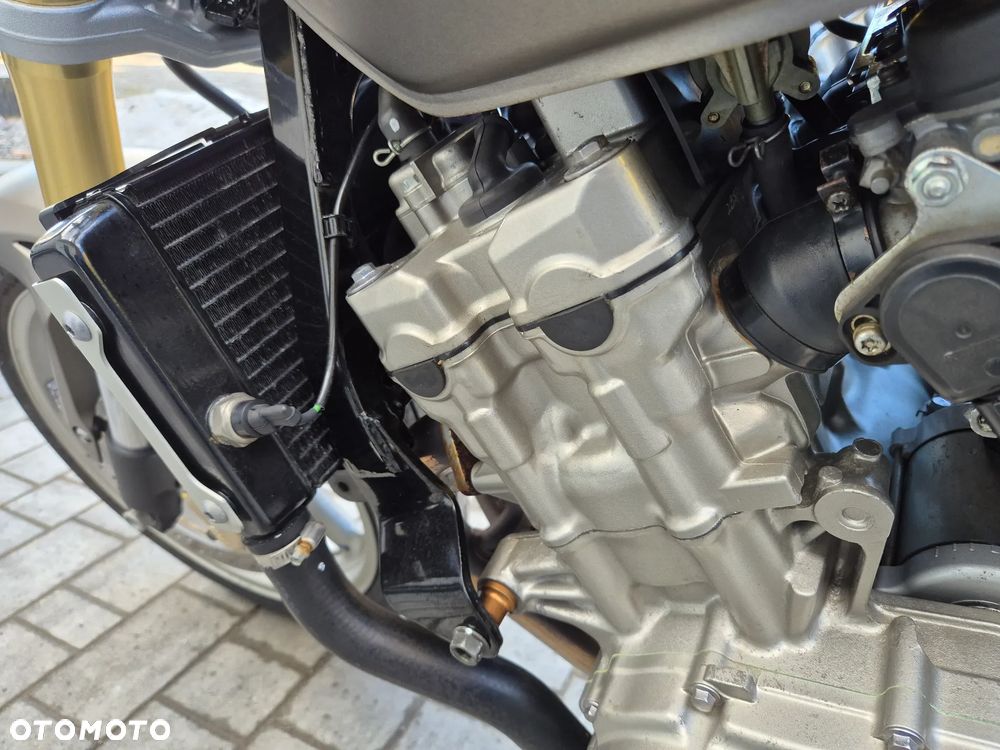 Honda Hornet - 33