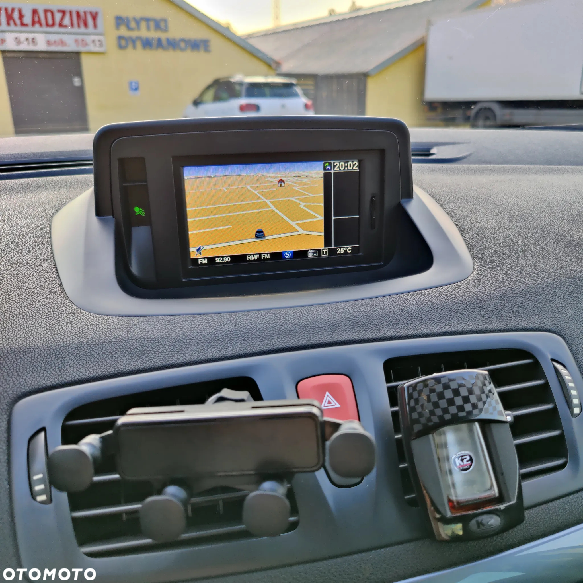 Renault Megane Grandtour TCe 180 GT - 16
